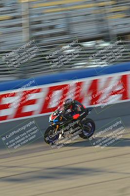 media/Nov-26-2022-Fastrack Riders (Sat) [[b001e85eef]]/Level 3/Session 1 Front Straight/